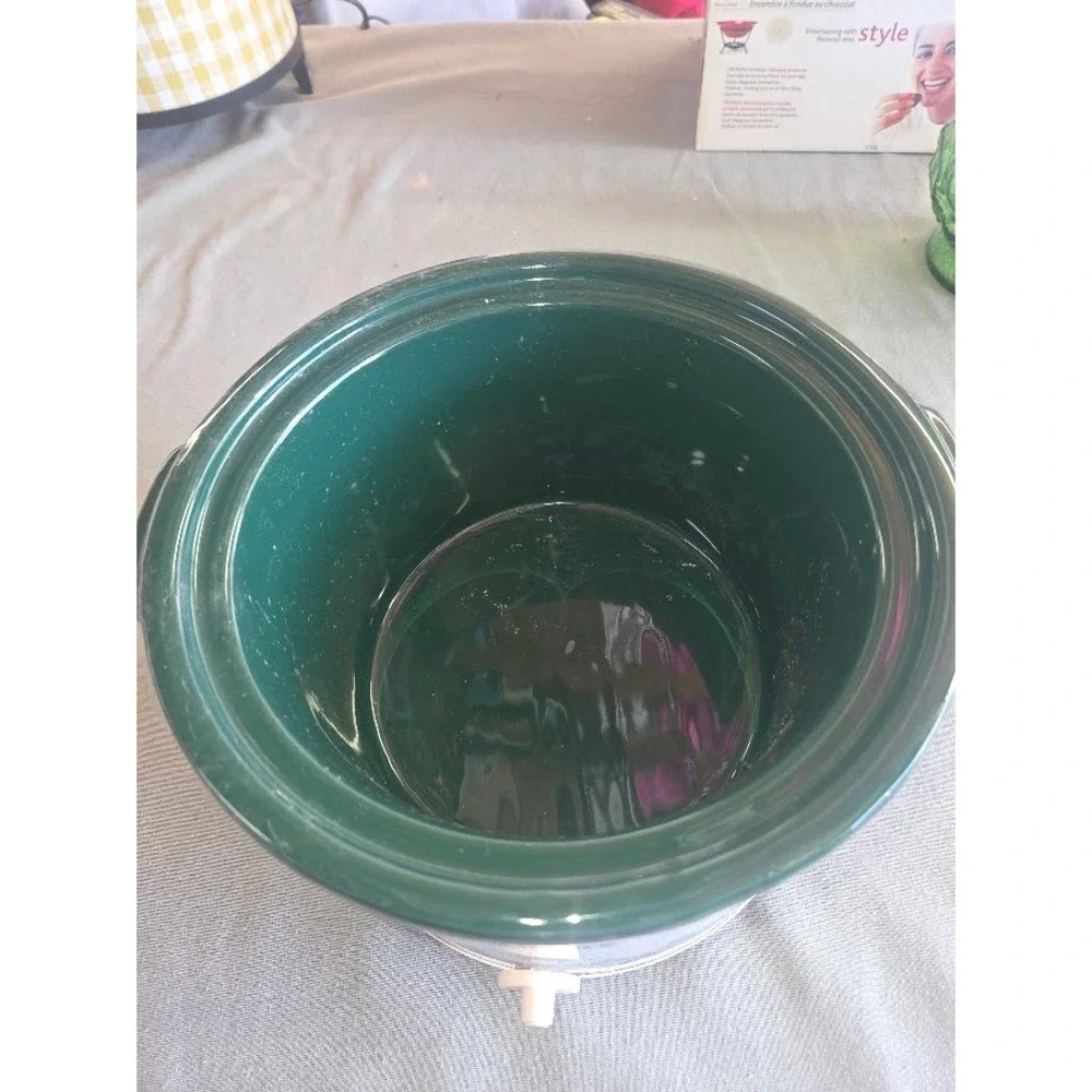 Rival Crock-Pot Stoneware Slow Cooker White Green Ivy Floral Vintage 3.5 Quart